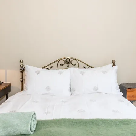 Fashionable Chic Townhouse In D4 Holiday home *