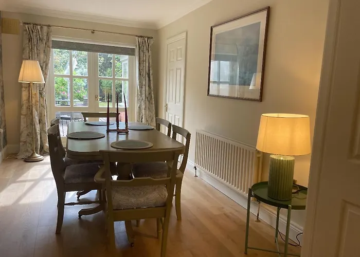 Fashionable Chic Townhouse In D4 더블린